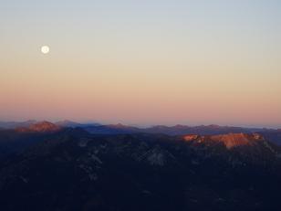 The moon over the mountains to the west of Jolly Mountain at sunrise