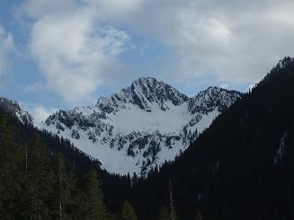 Tunnel Vision Peak from near the beginning of trail 1061