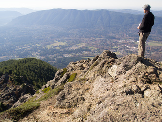 Rattlesnake Mountain from the summit of Mount Si.